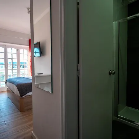 Ensuite 2 Vermelho Rochedo