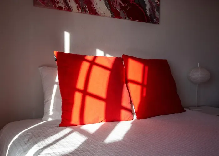 Ensuite 2 Vermelho Rochedo 3* Santo Isidoro