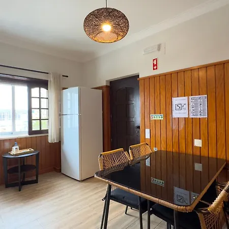 Gæstehus Ensuite 2 Vermelho Rochedo 3*